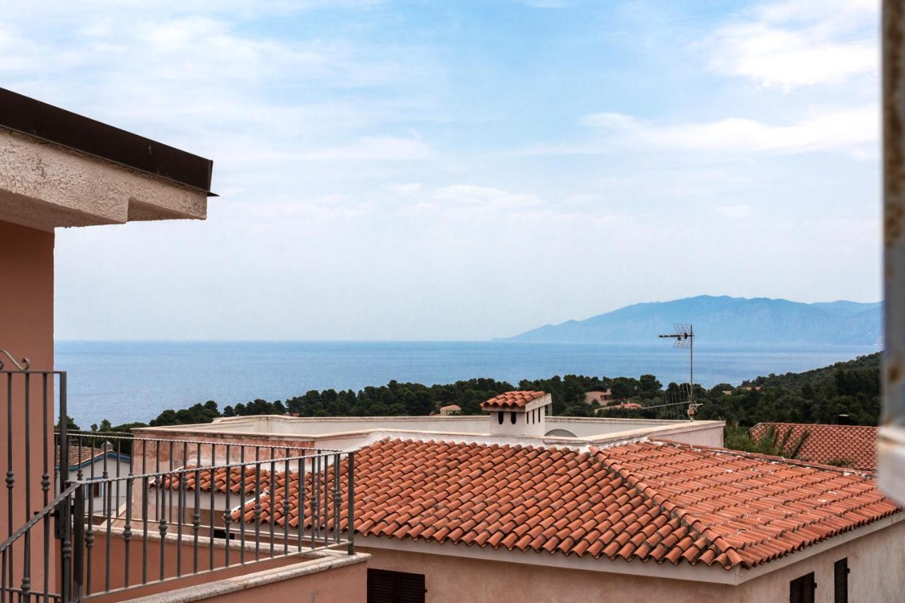 Apartamento Uncle Leonard'S House Cala Gonone Exterior foto