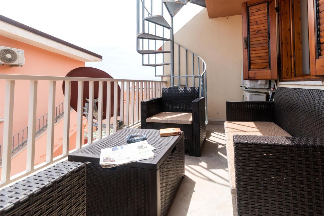Apartamento Uncle Leonard'S House Cala Gonone Exterior foto