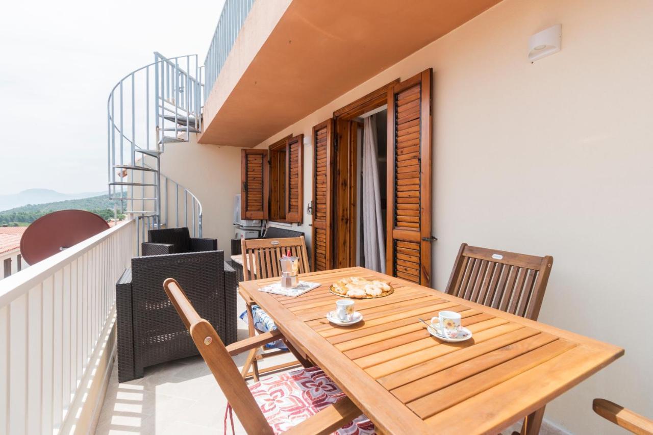 Apartamento Uncle Leonard'S House Cala Gonone Exterior foto